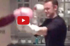 Hey Rooney, la boxe c’est pas du ping pong