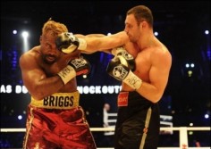 Vitali Klitschko écrase Shannon Briggs