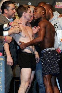 Mayweather et Hatton tapent dur !