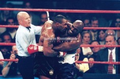 Tyson/Holyfield, les oreilles qui sifflent !