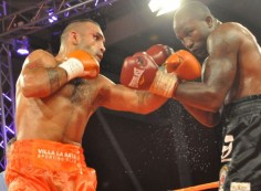 Un vendredi soir à Buenos Aires, devant Ramirez vs. Afolabi